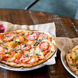 Mod Pizza 167 Photos 142 Reviews 2071 West Millbrook Photo Of Mod Pizza Raleigh Nc United States