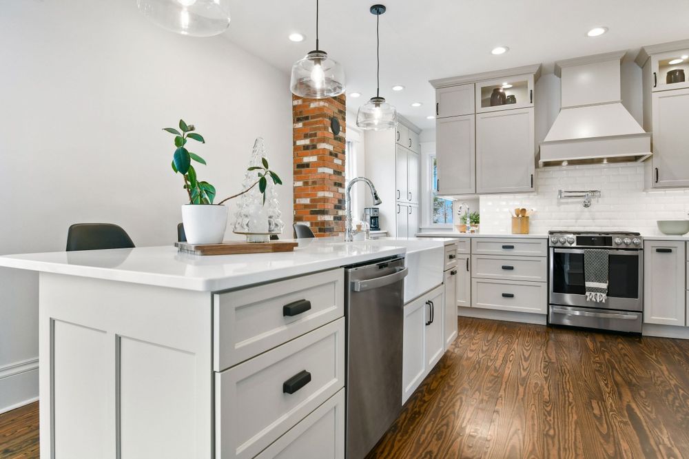 image of business DreamMaker Bath & Kitchen