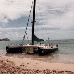 catamaran maita