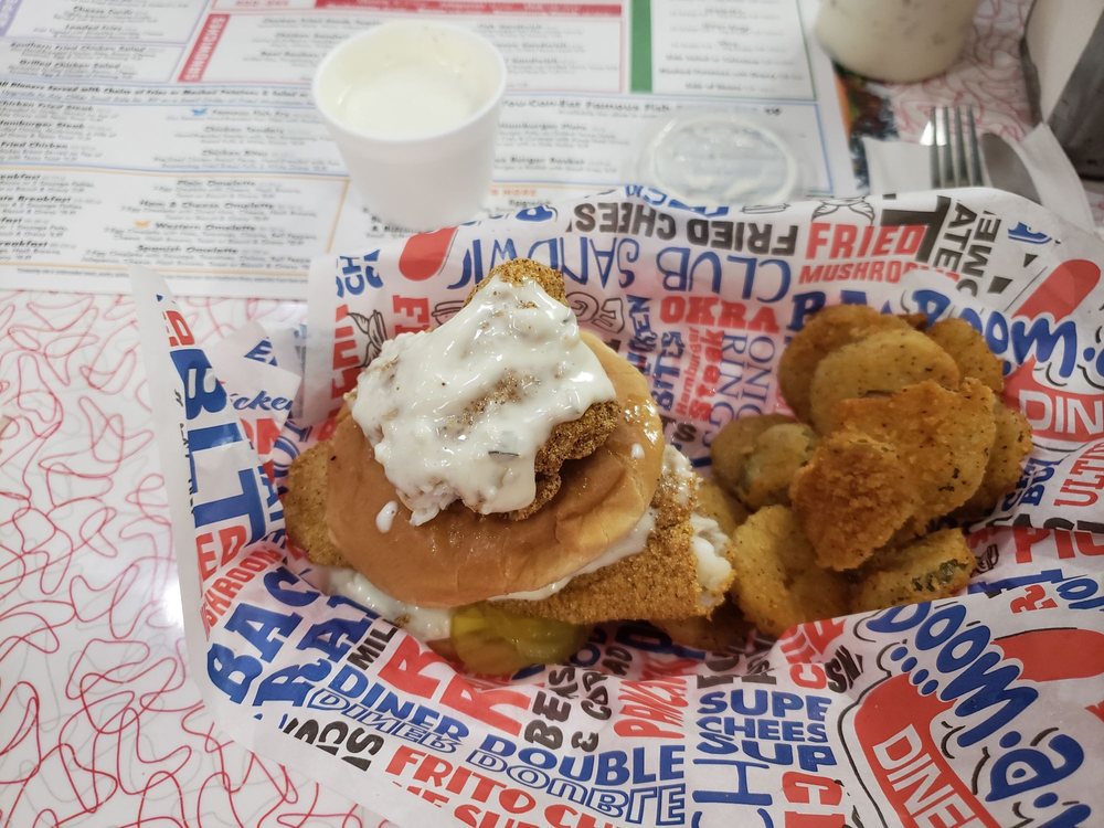 Boomerang Diner - Eastside Blvd