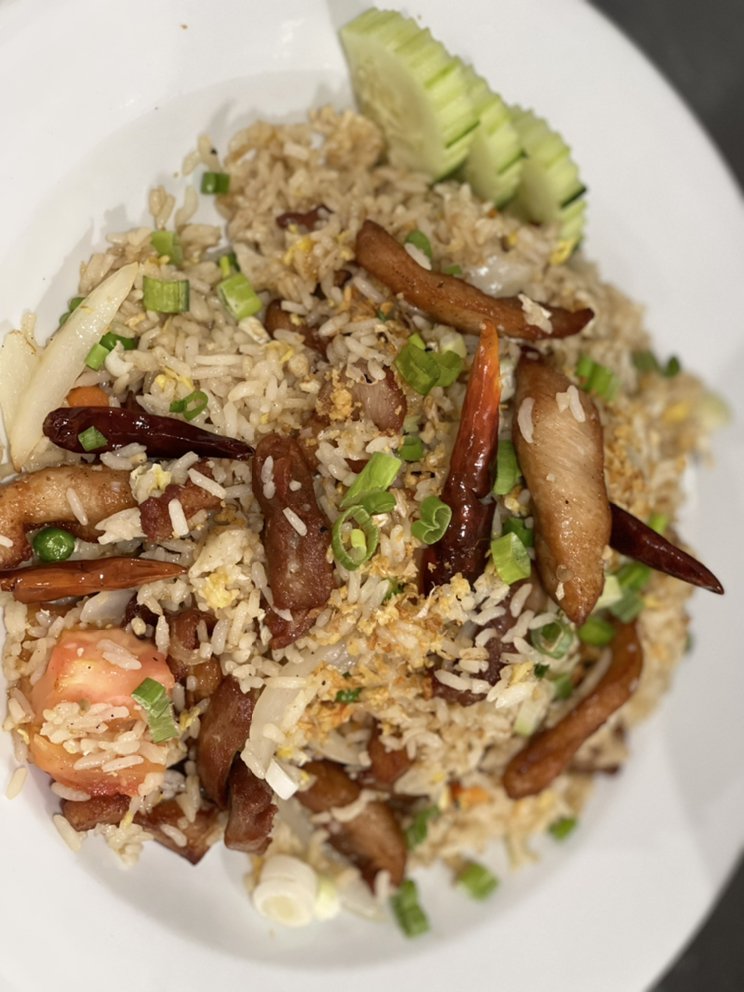 Nakhon Sawan Thai Noodle & Bar