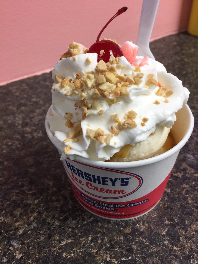 Scooby's Ice Cream & Grill