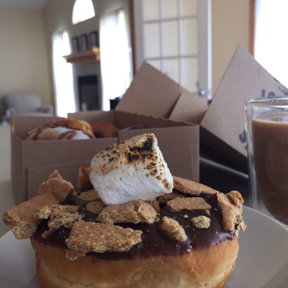 Hurts Donut 13 Photos Desserts 3750 N Woodlawn Blvd, Wichita, KS