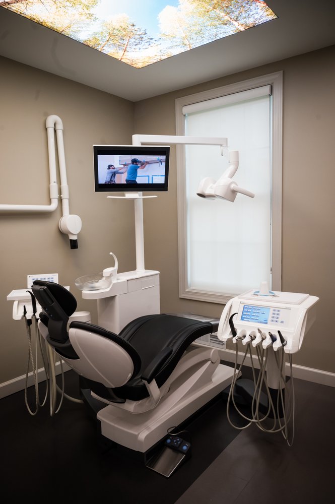 image of business Andrew J Dietz DDS, PA