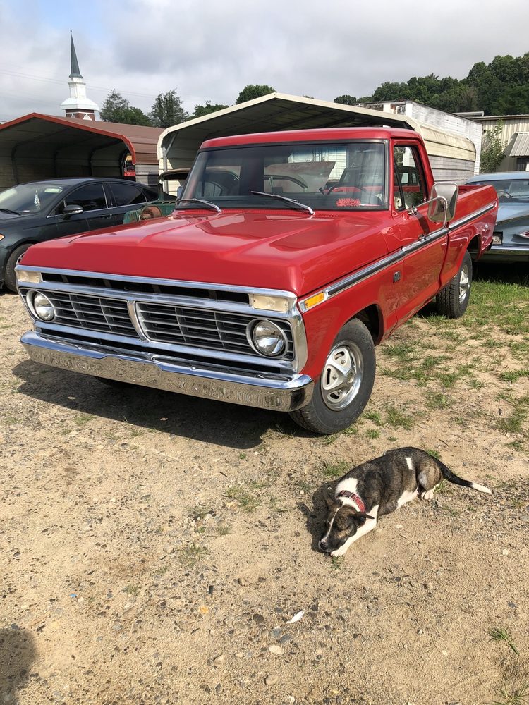 Bowtie Rods & Customs