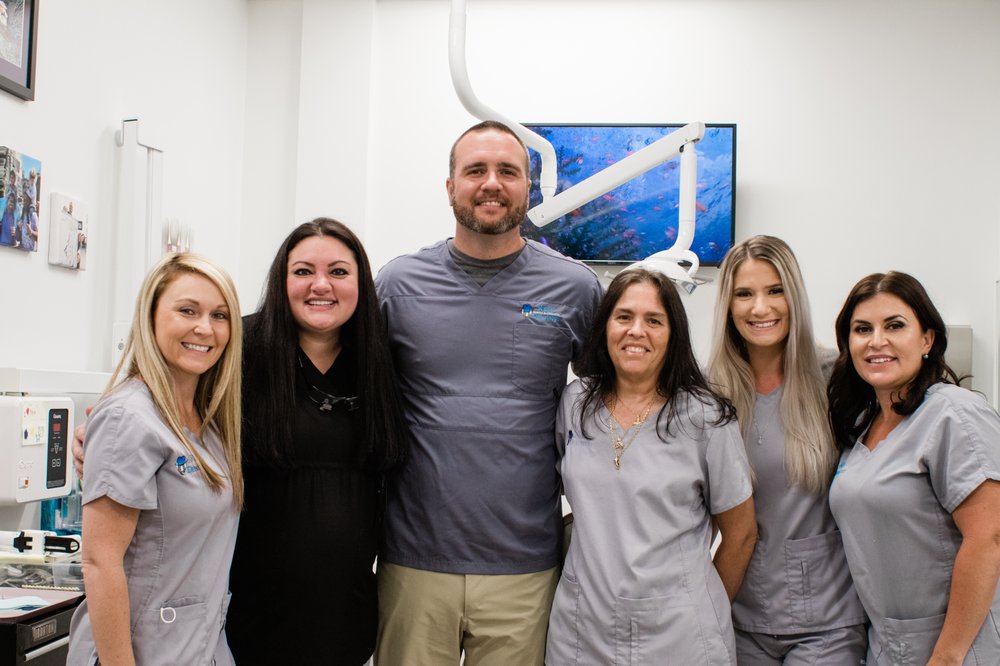 image of business Reef Family & Cosmetic Dentistry
