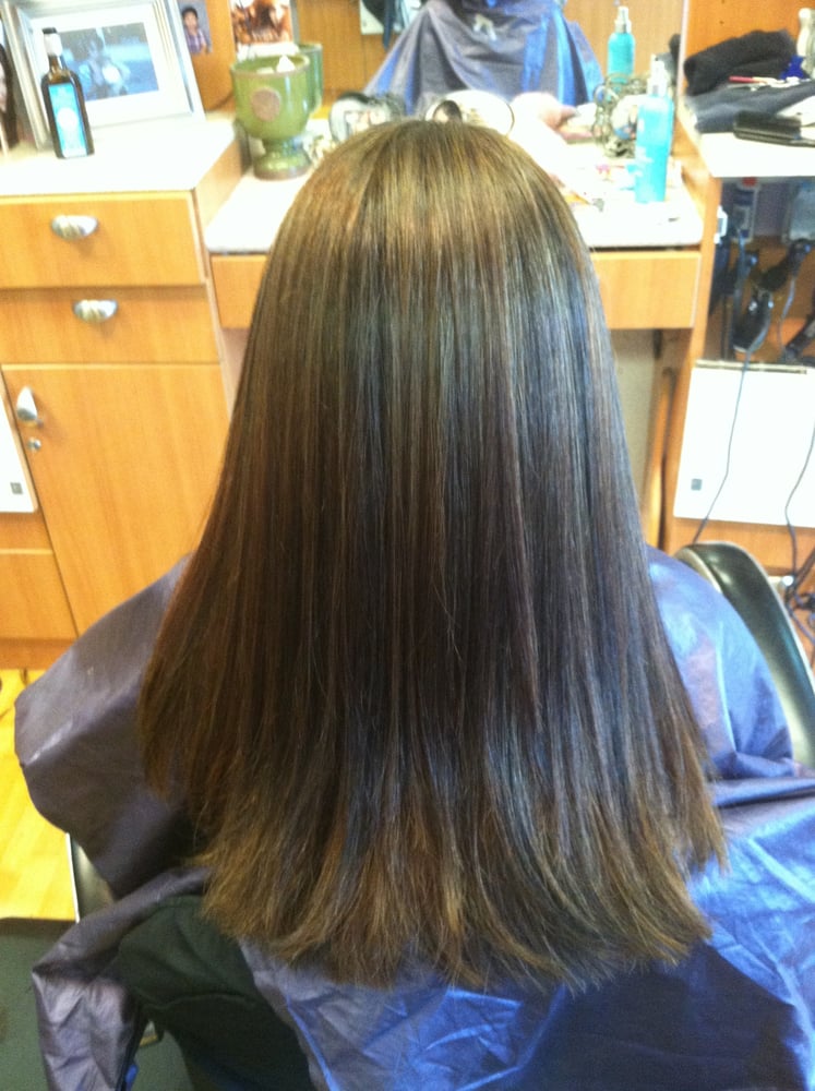 went from black boxed color to a natural looking chocolate brown boxed color