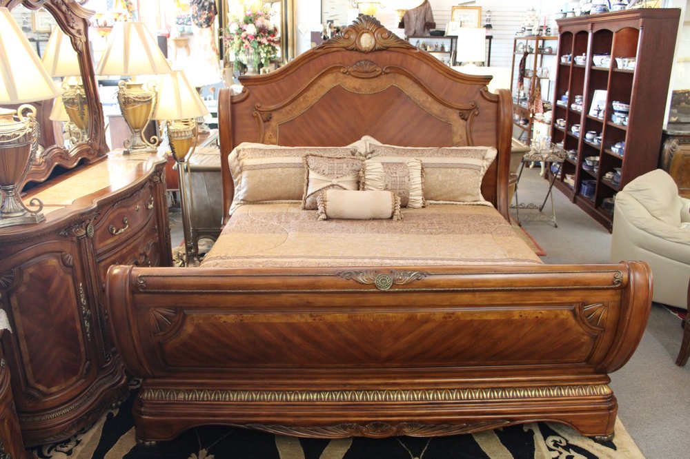 We Have A Variety Of Aico By Michael Amini Bedroom Sets