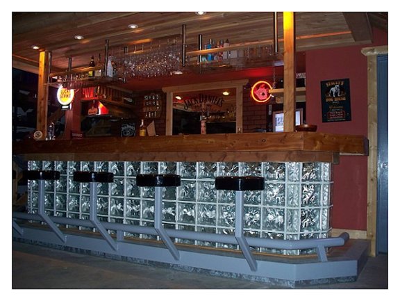 image of business Redmond Fencing & Pole Structures