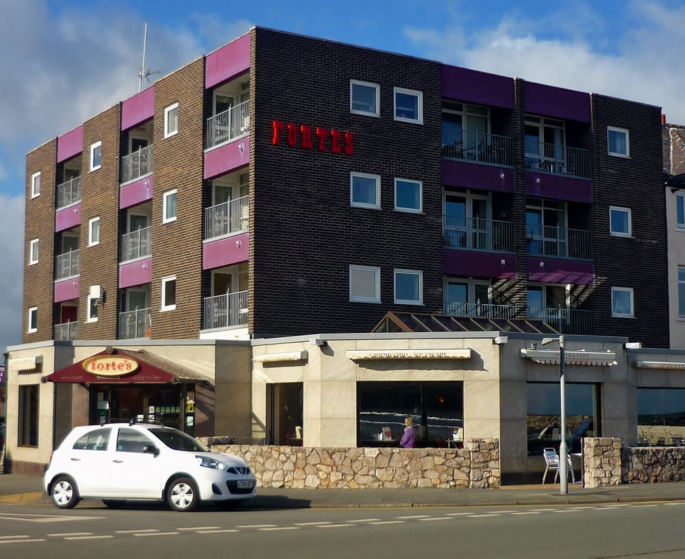 Forte’s Coffee & Tea Penrhyn Avenue, RhosonSea, Conwy, United