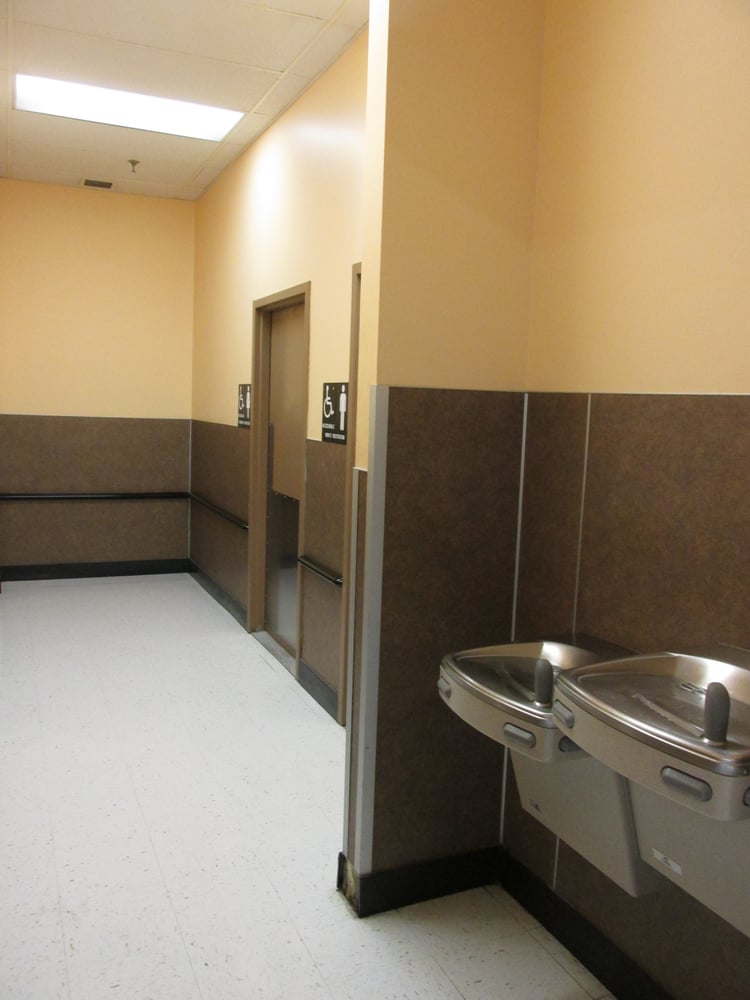 Corridor To Bathrooms At Back Of Includes Water Fountain Yelp Photo Of Leesburg Va United States Corridor To Bathrooms At Back