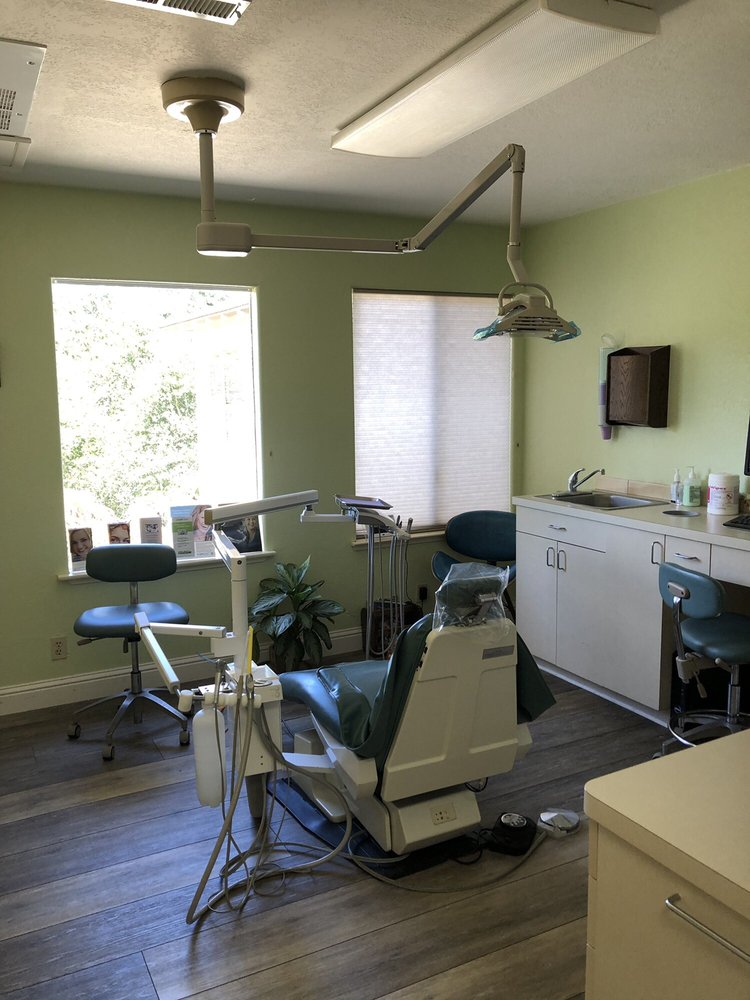 image of business Vista Robles Dental Group