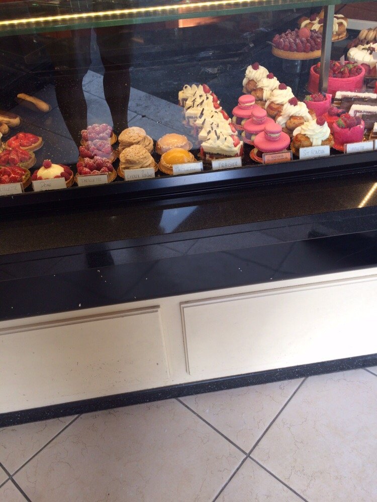 Boulangerie Bakeries 29 rue Saint Antoine, Bastille, Paris, France