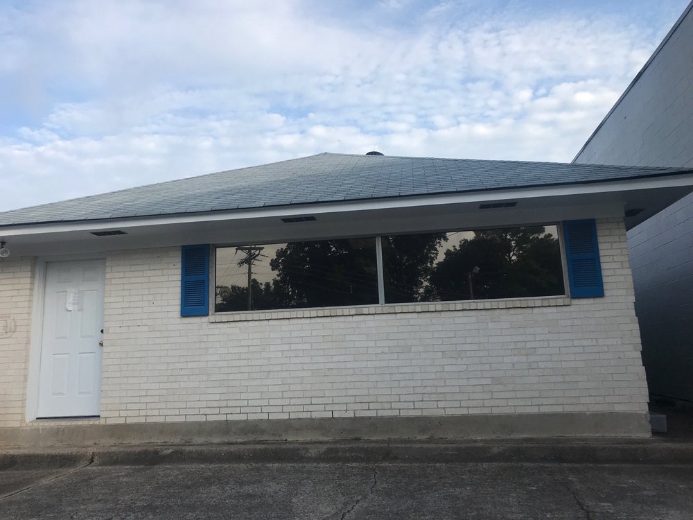 image of business Lester Ewing, DDS MS