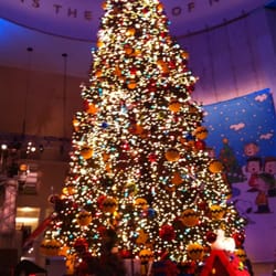 photo of christmas around the world chicago il united states charlie brown - Christmas Around The World Chicago photo of christmas around the world chicago il united states charlie brown - Christmas Around The World Chicago