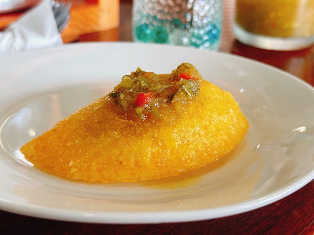 Cali Bakery & Restaurant 