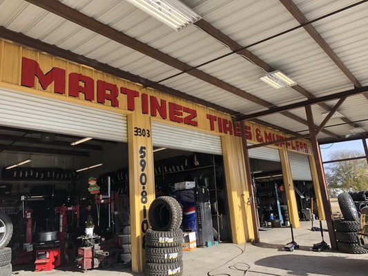 Martinez S Tire And Muffler Shop 3303 Nacogdoches Rd San Antonio Tx