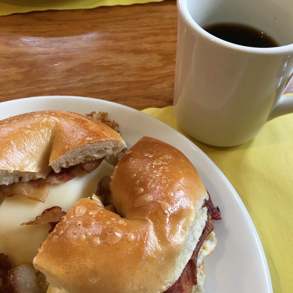 Martin’s Restaurant CLOSED 15 Photos & 55 Reviews Breakfast