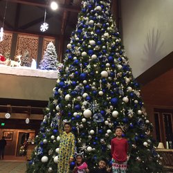 photo of snowland gingerbread house at great wolf lodge garden grove ca united - Great Wolf Lodge Christmas photo of snowland gingerbread house at great wolf lodge garden grove ca united - Great Wolf Lodge Christmas