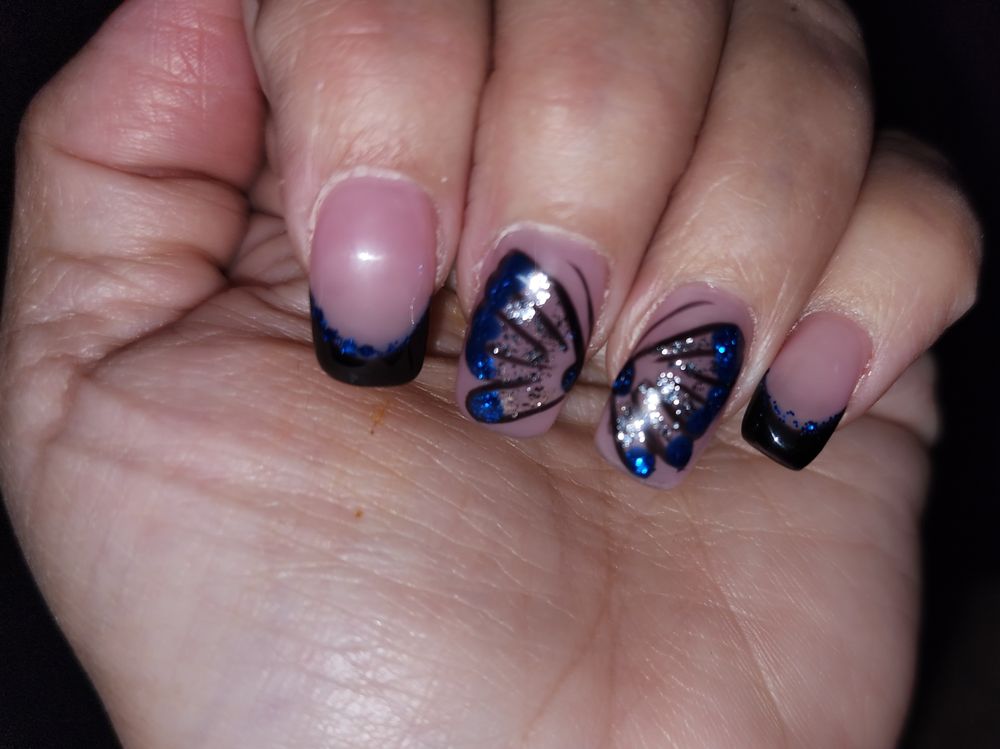 Airport Blvd Nails & Spa