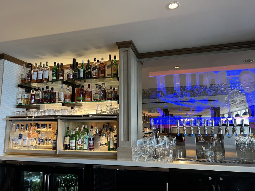Claremont Lobby Lounge & Bar