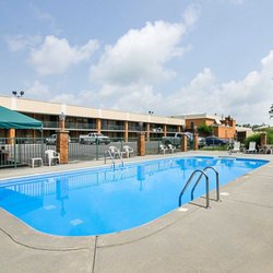 Quality Inn 24 Photos 11 Reviews Hotels 540 North Jefferson Photo Of Quality Inn Lewisburg Wv United States