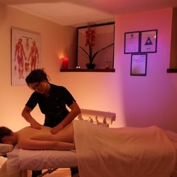 Asian Massage Des Moines Reverse footjob with cum on her soles white canadian
