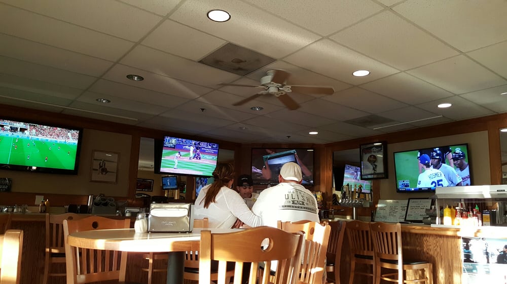 Vip Pizza 35 Photos & 57 Reviews Pizza 3499 Brookside Rd