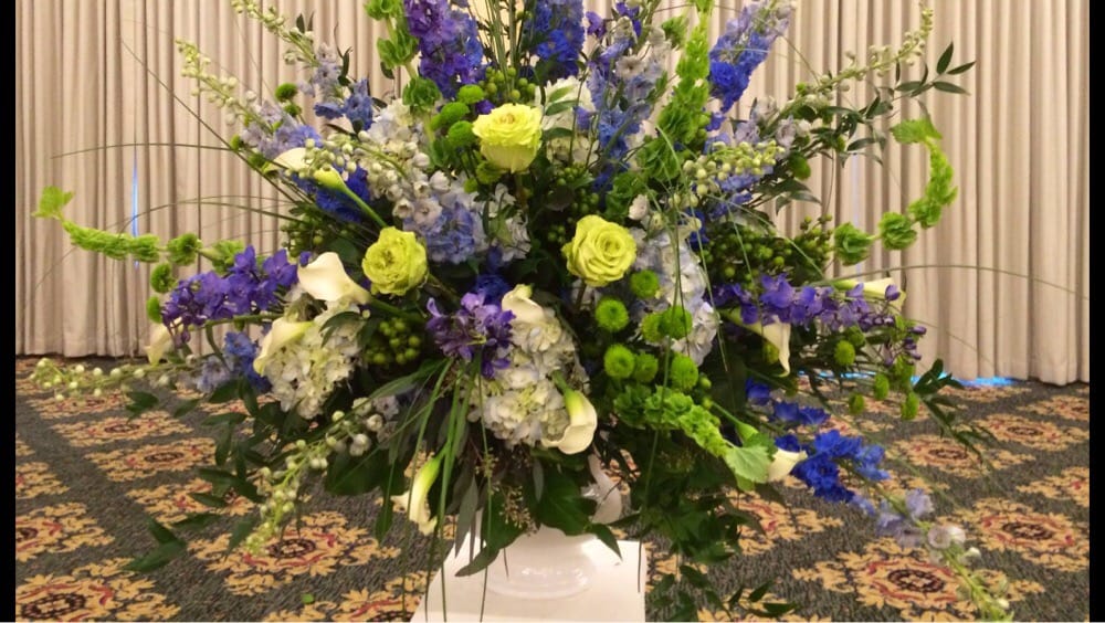 Belvedere Flowers 19 Photos & 55 Reviews Florists 28 W Eagle Rd