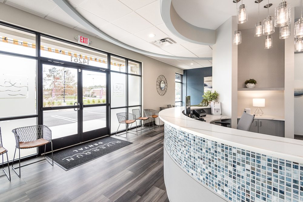 image of business River Run Dental - Midlothian