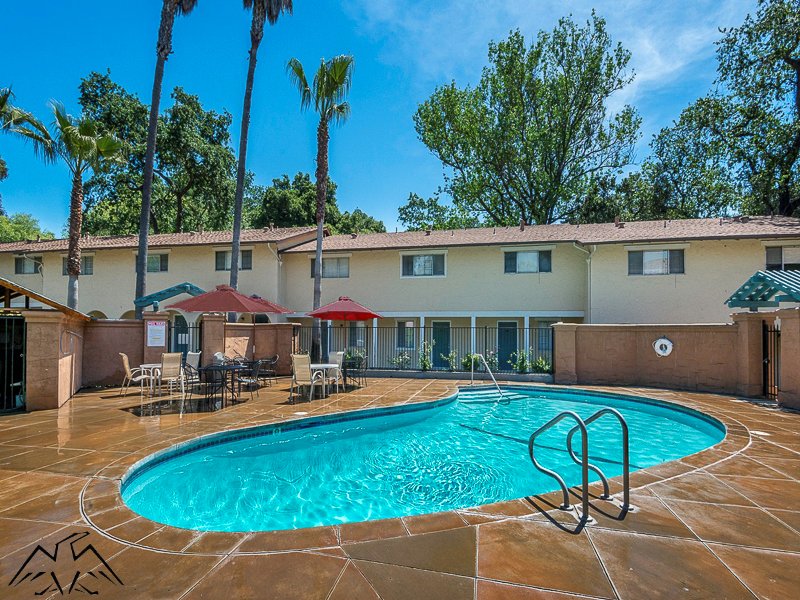 Sonoma Mission Apartments