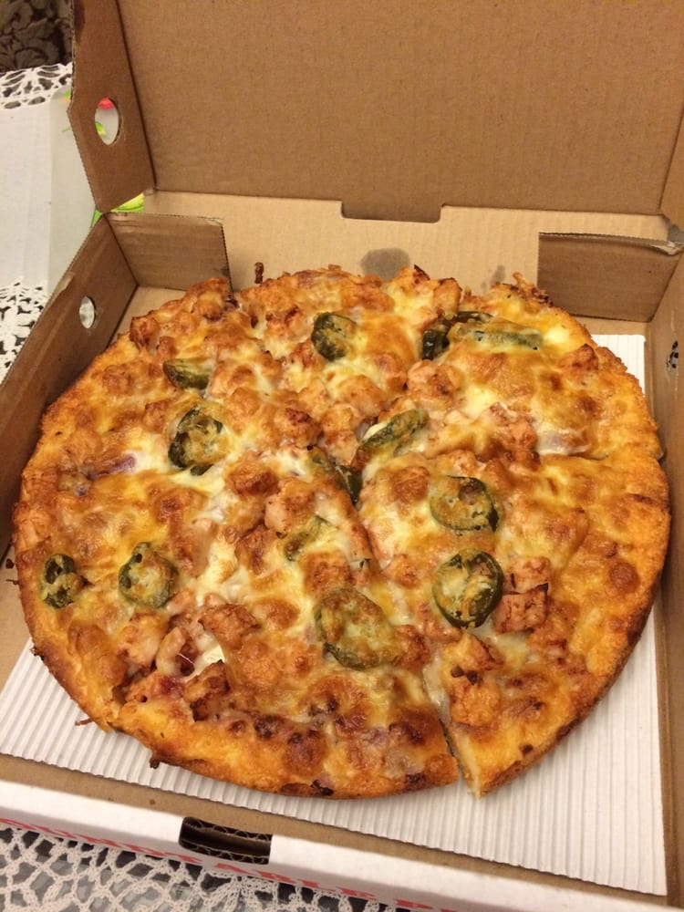Round Table Pizza 12 Photos 33 Reviews 8780 Blundell Photo Of Round Table Pizza Richmond Bc Canada Jeño En