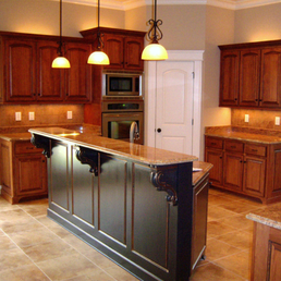 Custom Cabinets And Construction Closed Kitchen Bath 630 Photo Of Custom Cabinets And Construction Mobile Al United States