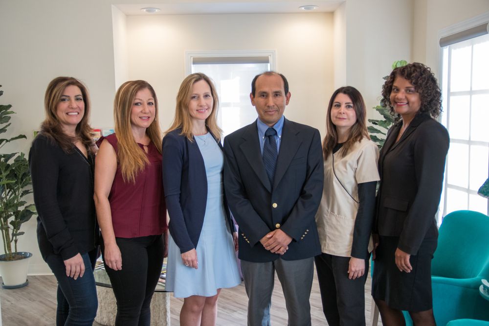 image of business Luis M. Guerra, DDS