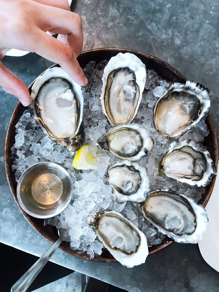 Taylor Shellfish Oyster Bar