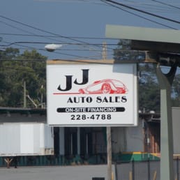 auto sales sign