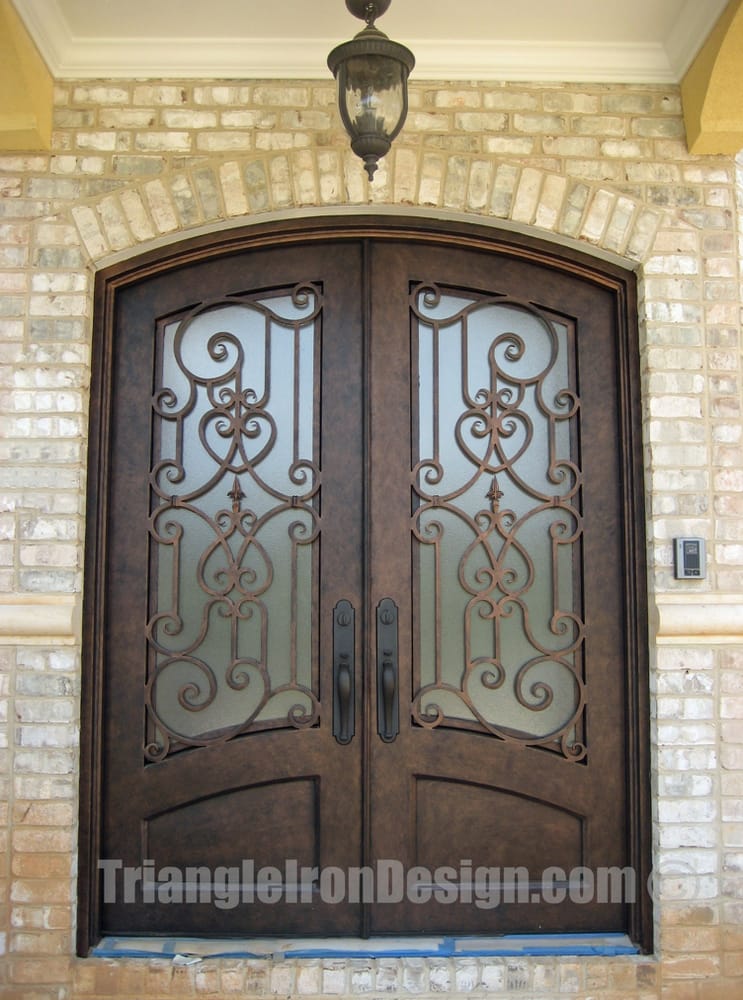 image of business Triangle Iron Design & Fencing