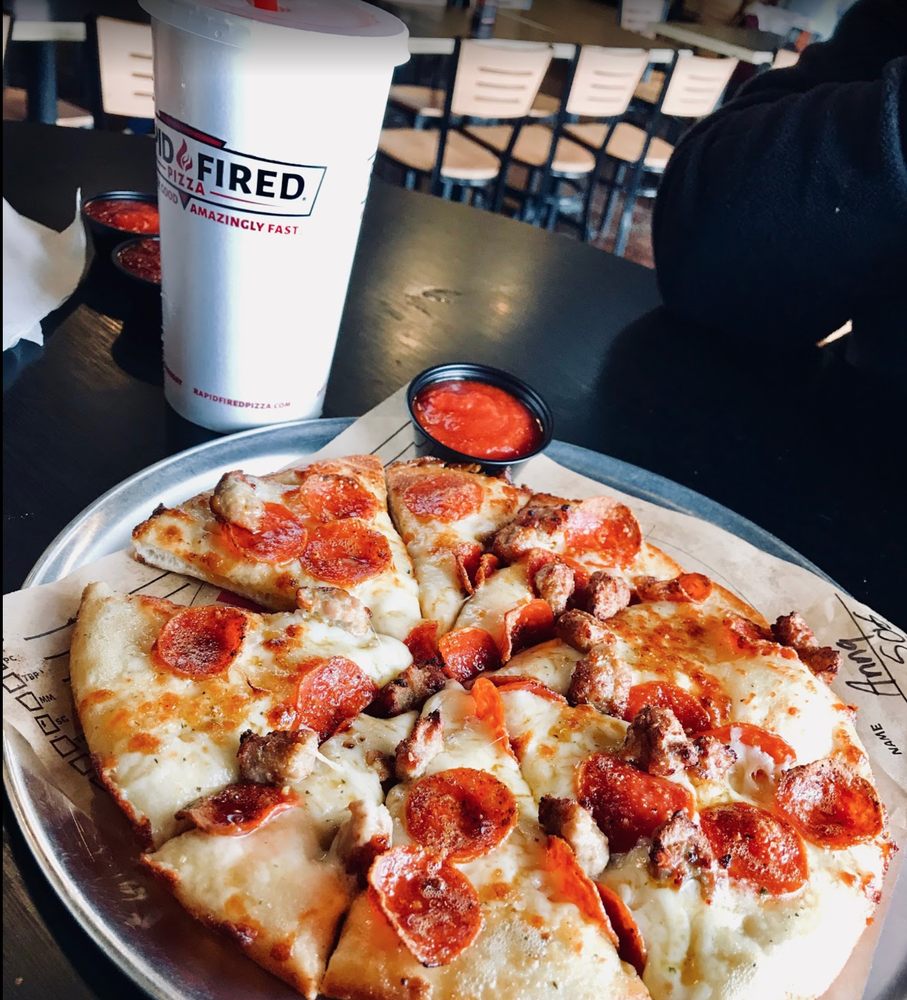 Rapid Fired Pizza 26 Photos & 17 Reviews Pizza 852 S Main St, Bowling Green, OH