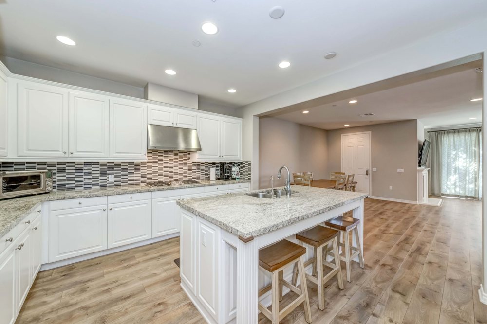 JHT Group Exp Realty
