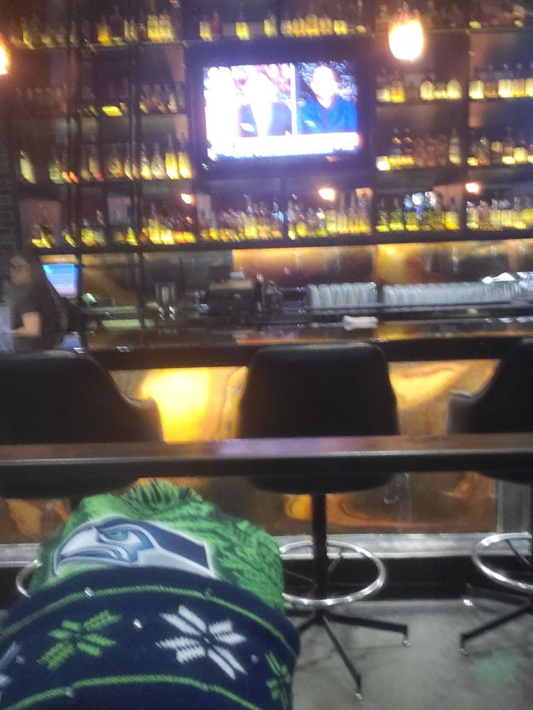 Houston's Lounge