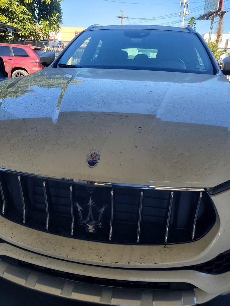 J & J Auto Detailers
