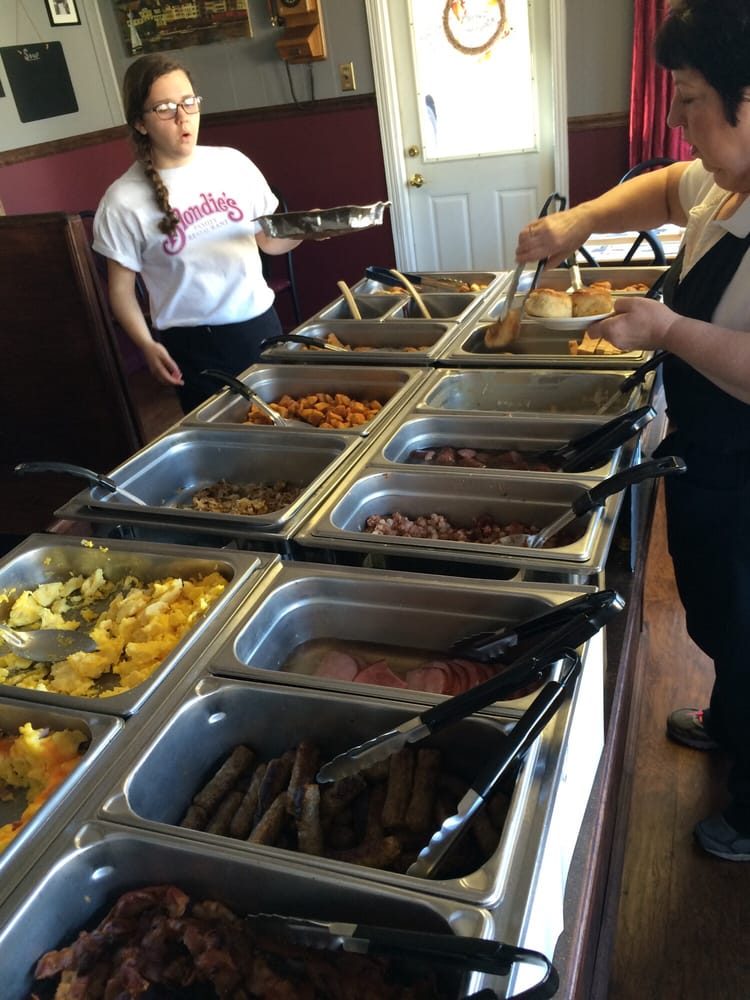 Blondies Restaurants 1865 W Penn Pike, New Ringgold, PA