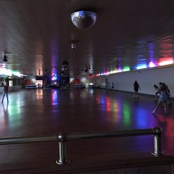great skate roller rink skating rinks 10496 portage rd portage