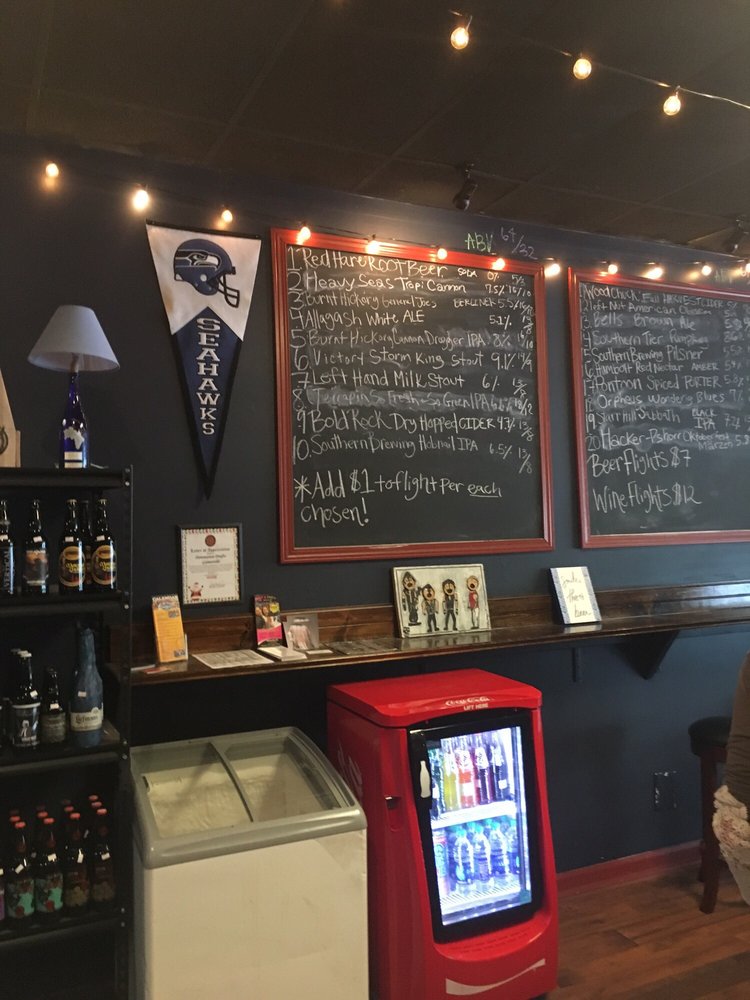 Downtown Drafts 17 Photos & 35 Reviews Bars 115 Bradford St SE