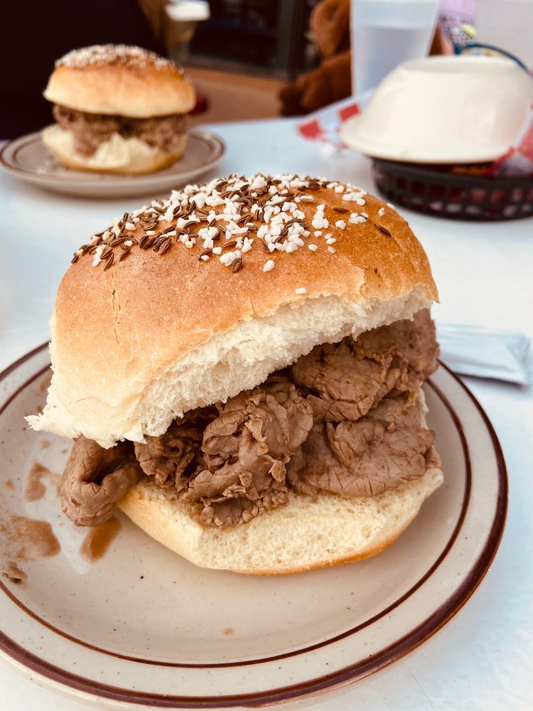 Swiston's Beef and Keg