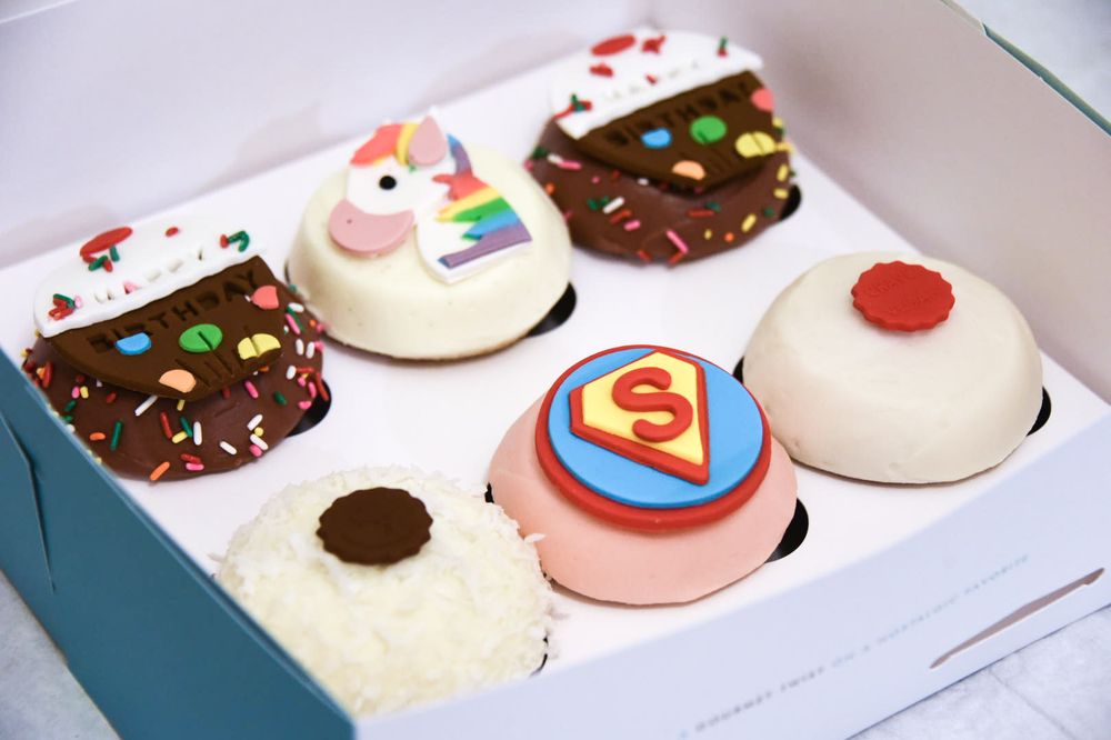 Crave Cupcakes 312 Photos & 341 Reviews Cupcakes 5600 Kirby, West