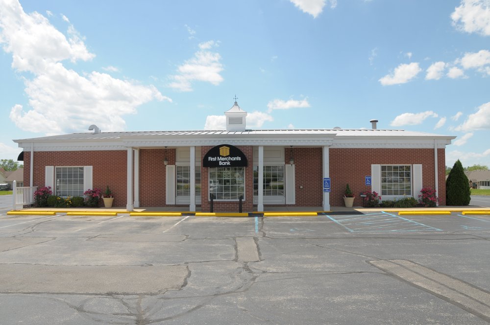 First Merchants Bank