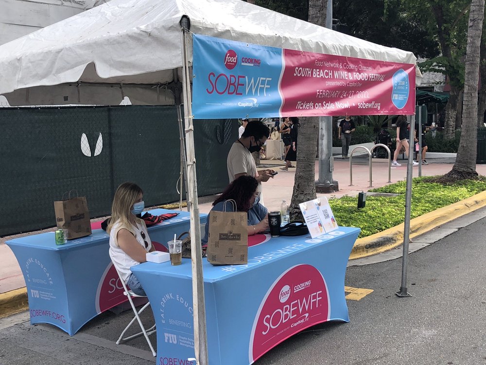 SOBEWFF Artisan Market on Lincoln Road