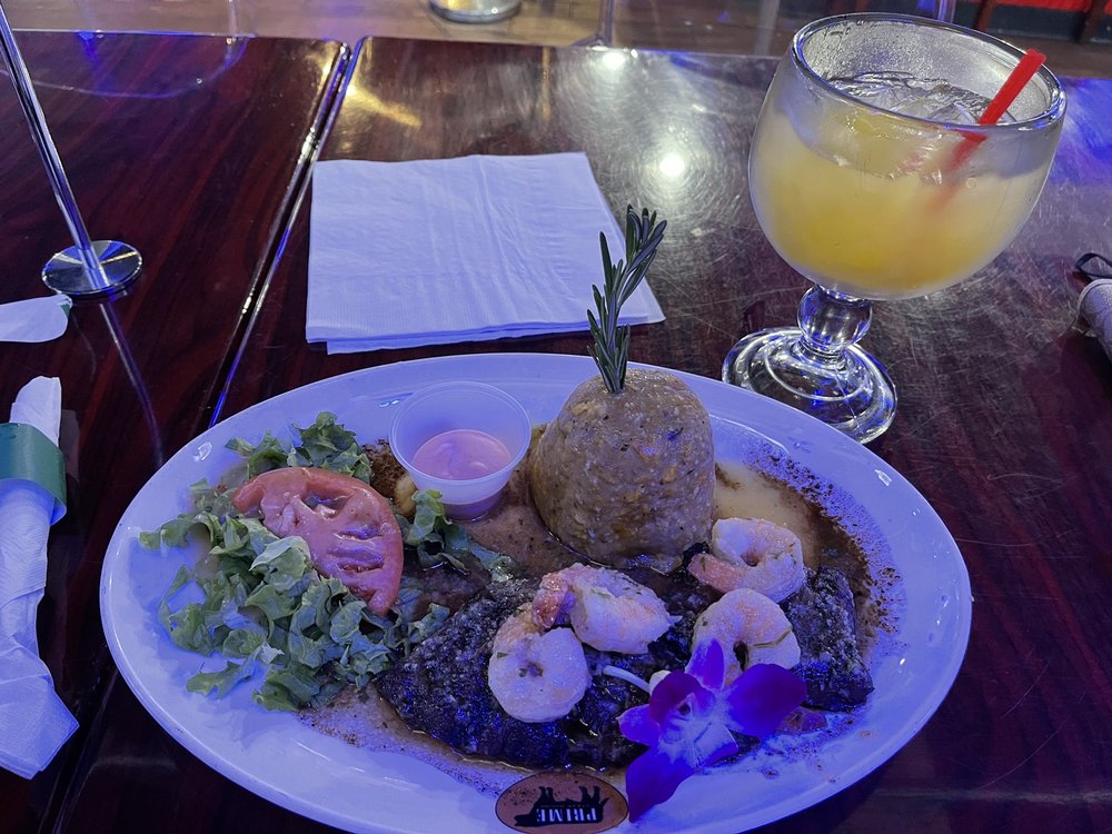 809 Sports Bar and Restaurant