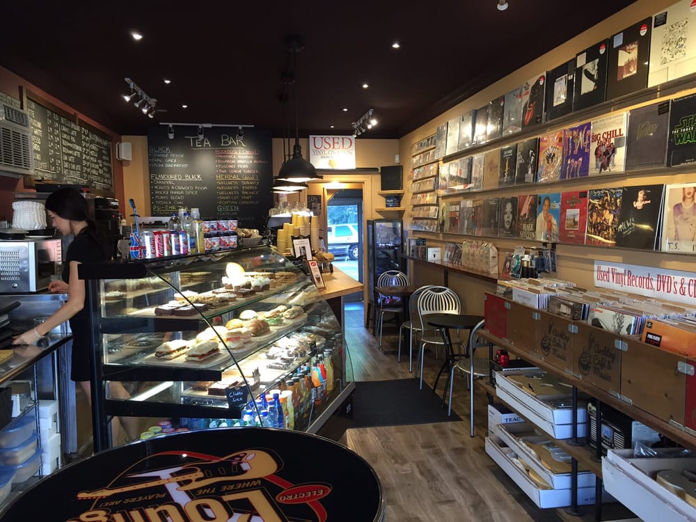 Archtop Cafe 30 Photos & 19 Reviews Cafes 109 Lakeshore Road E